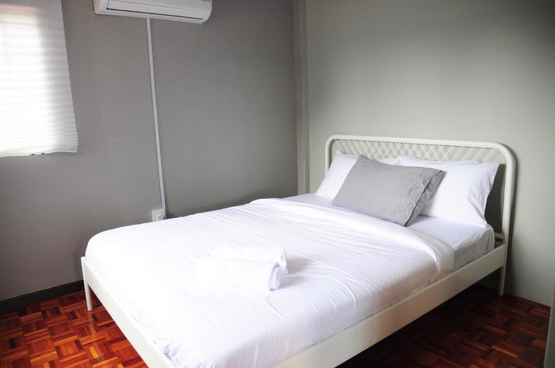 Grayhaus Spacious Bungalow & Garden Villa - Ss3 Petaling Jaya, Near Sunway - Stay Only No Events Zewnętrze zdjęcie