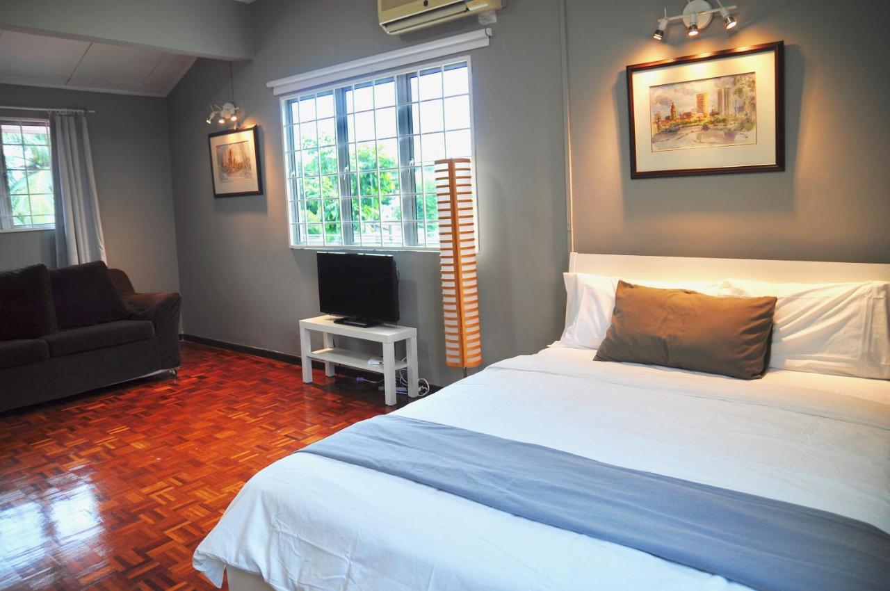 Grayhaus Spacious Bungalow & Garden Villa - Ss3 Petaling Jaya, Near Sunway - Stay Only No Events Zewnętrze zdjęcie