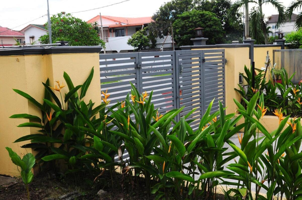 Grayhaus Spacious Bungalow & Garden Villa - Ss3 Petaling Jaya, Near Sunway - Stay Only No Events Zewnętrze zdjęcie